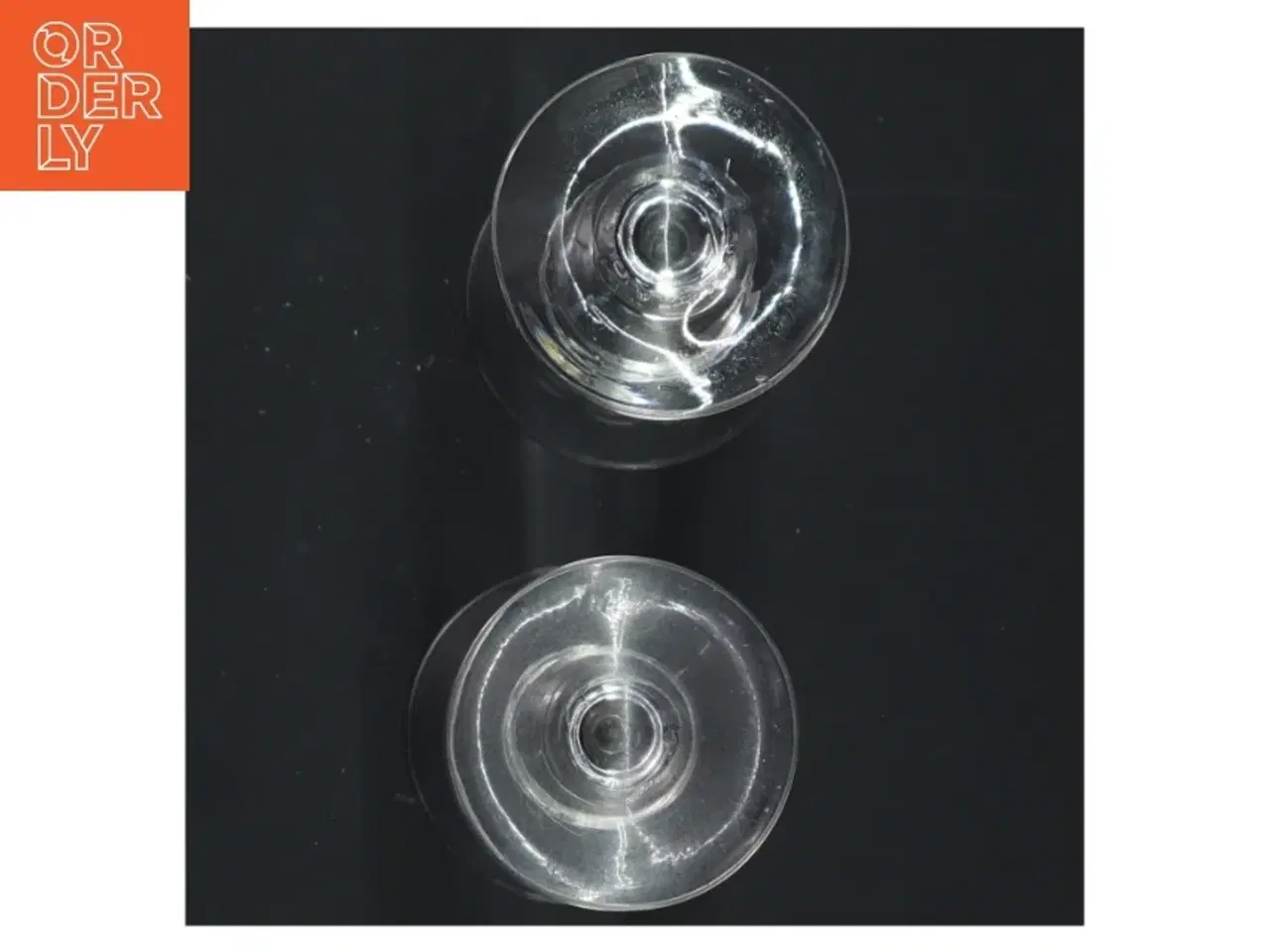 Billede 2 - 2 vinglas glas (str. 11,5x6 cm)