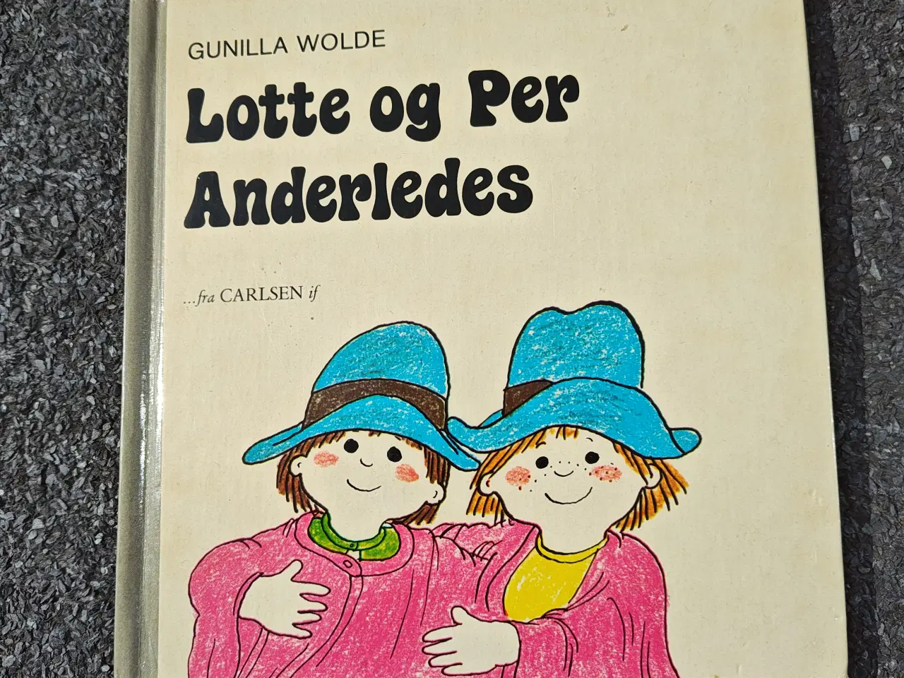 Billede 1 - Nr.6 Lotte og Per anderledes BOG af Gunilla Wolde