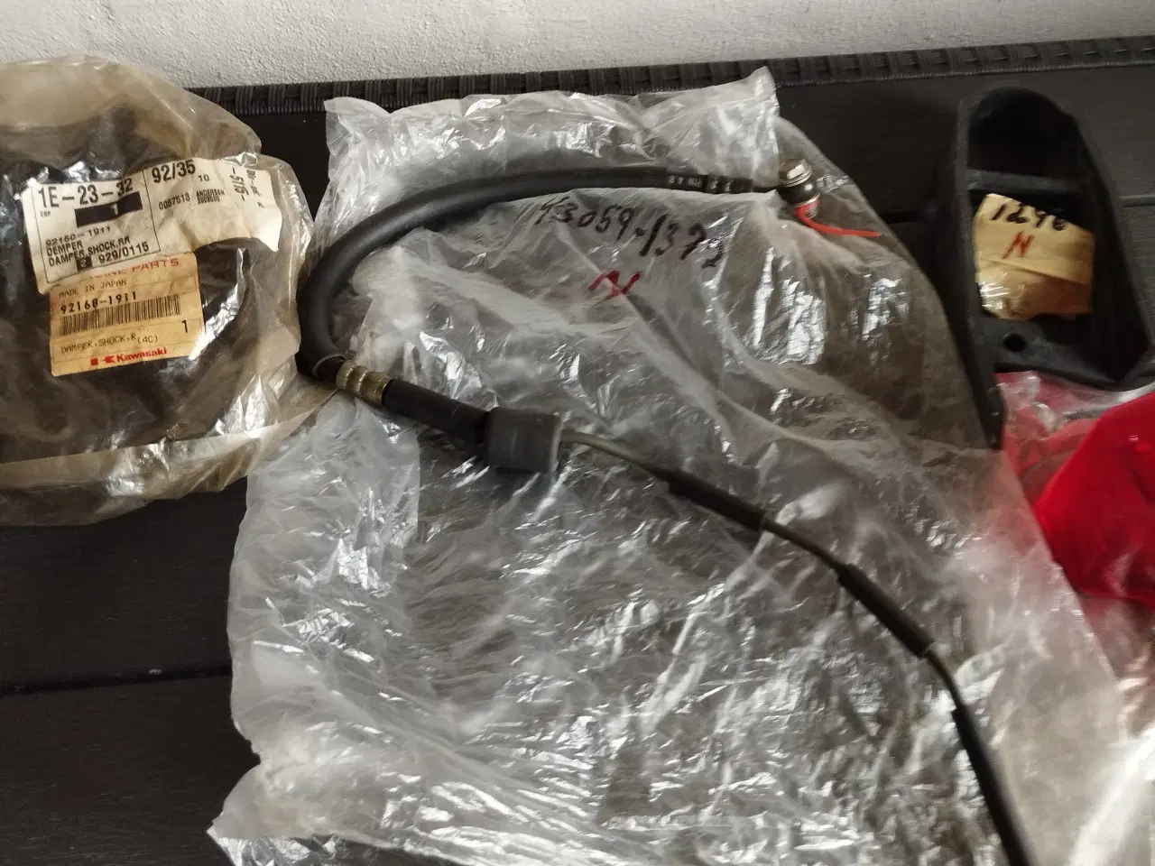 Billede 3 - Forskellige dele til Kawasaki  M. C.       ( %)