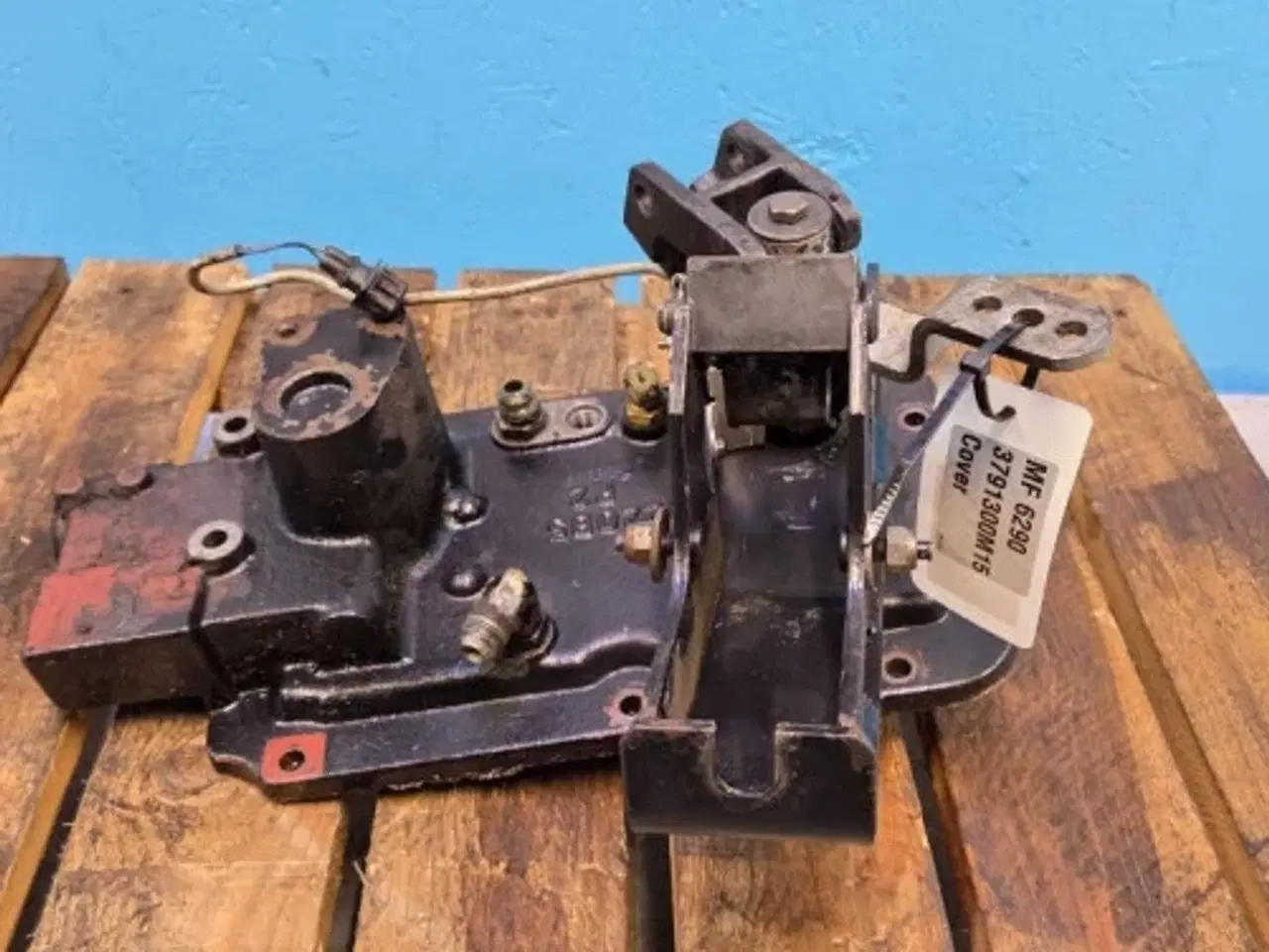 Billede 12 - Massey Ferguson 6290 Dæksel 3791300M15