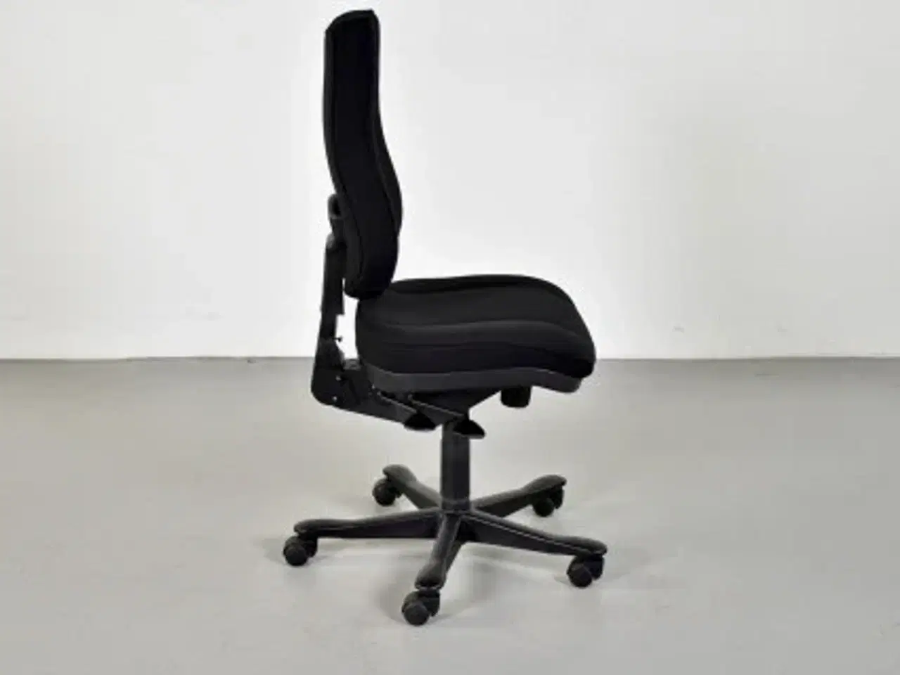 Billede 4 - Rbm model 800 kontorstol med høj ryg og nyt sort polster