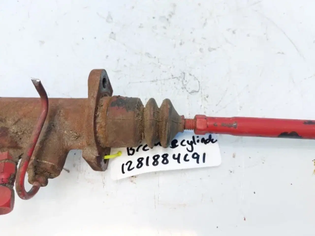 Billede 5 - Case 1660 Bremsecylinder 1281884C91