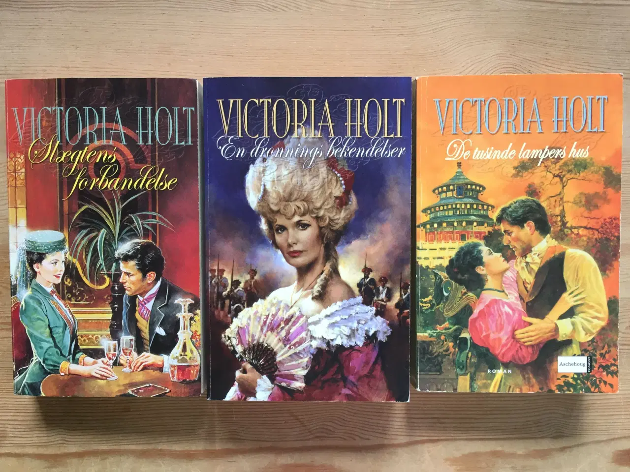 Billede 1 - 5 romaner af Victoria Holt