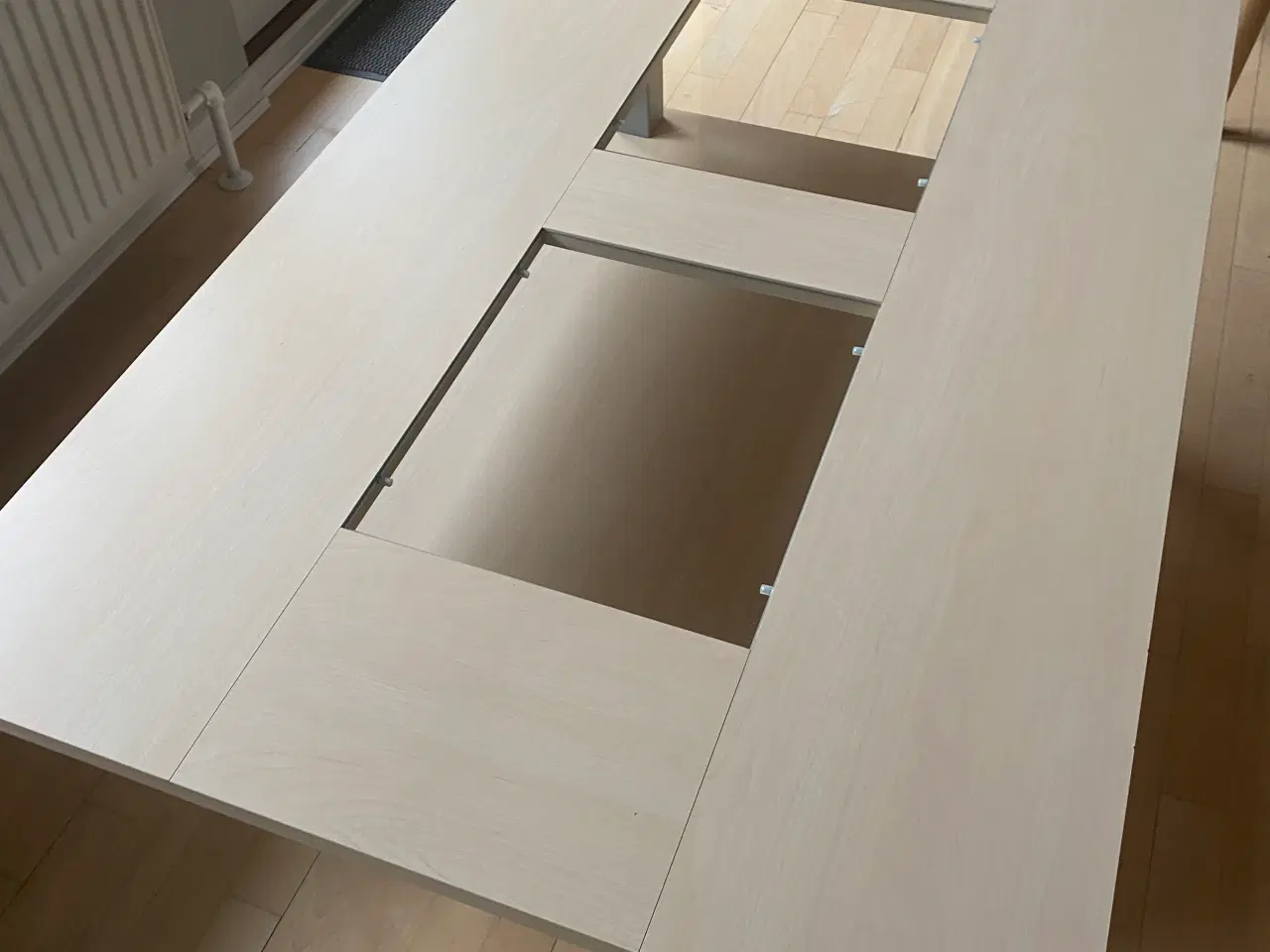 Billede 4 - Sofabord Lys finer med 2glas plader 