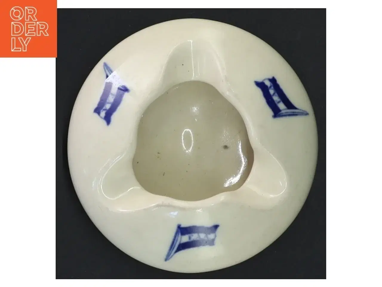 Billede 2 - Keramisk askebæger fra Arabia (str. Ø 10 cm)