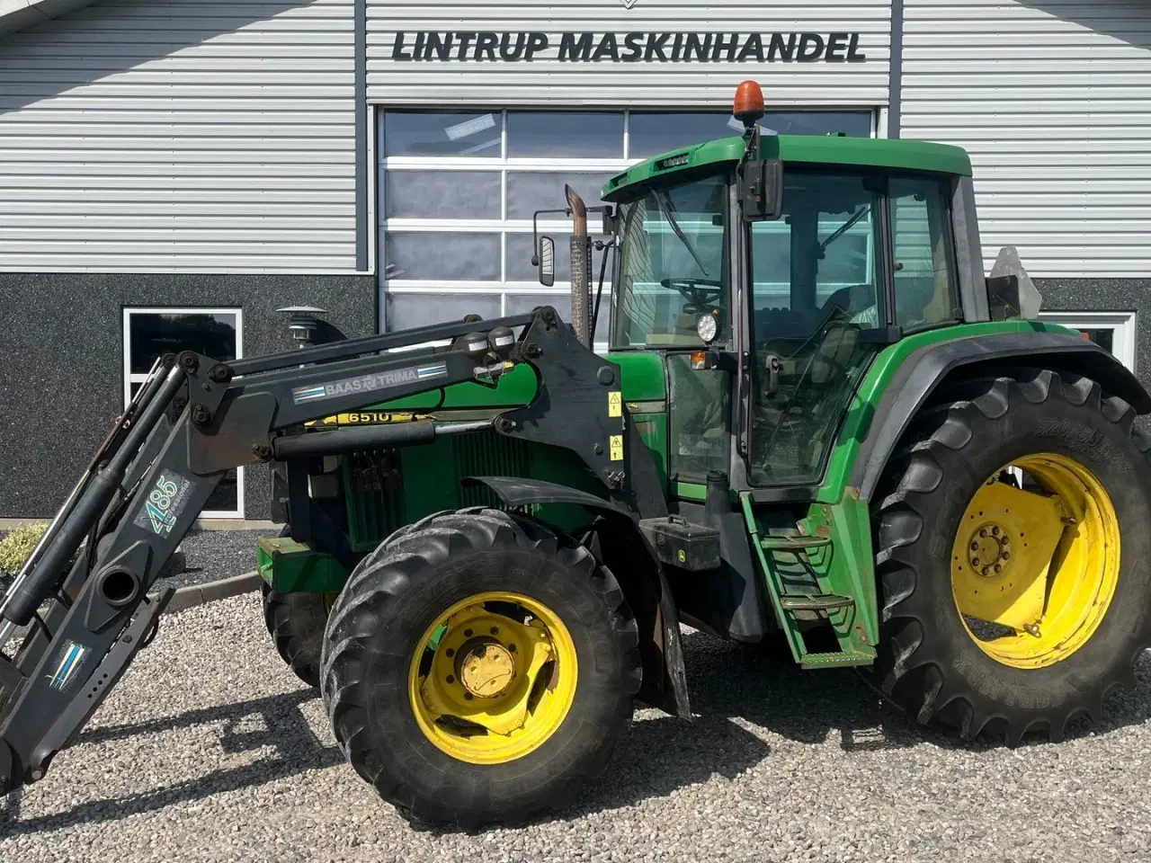 Billede 1 - John Deere 6510 Med frontlæsser