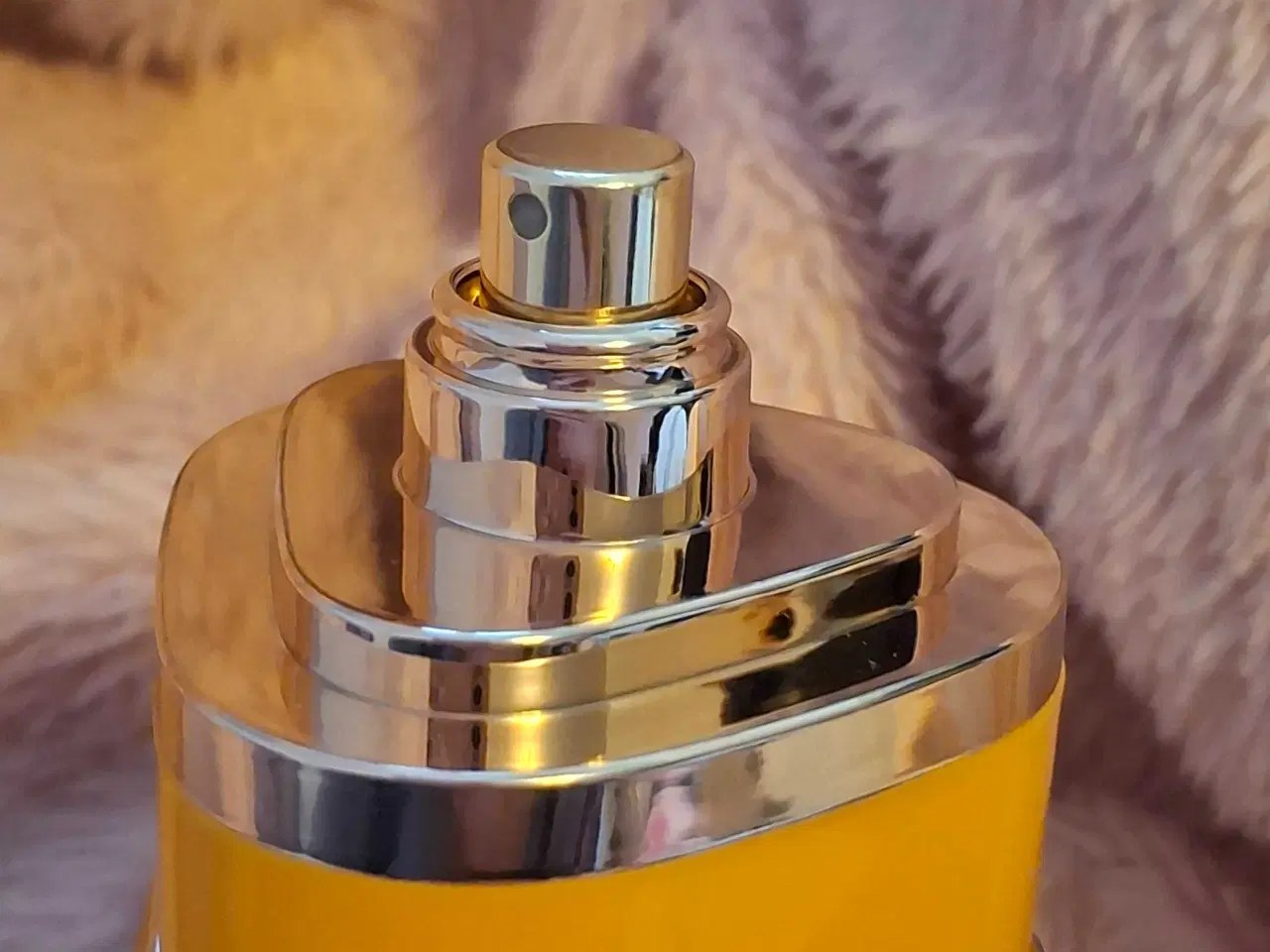 Billede 5 - Yara Tous 100 ml.Eau De Parfum - Lattafa 