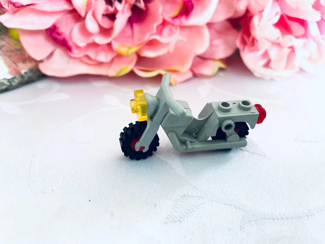 Billede 1 - Lego grå mortorcykel 