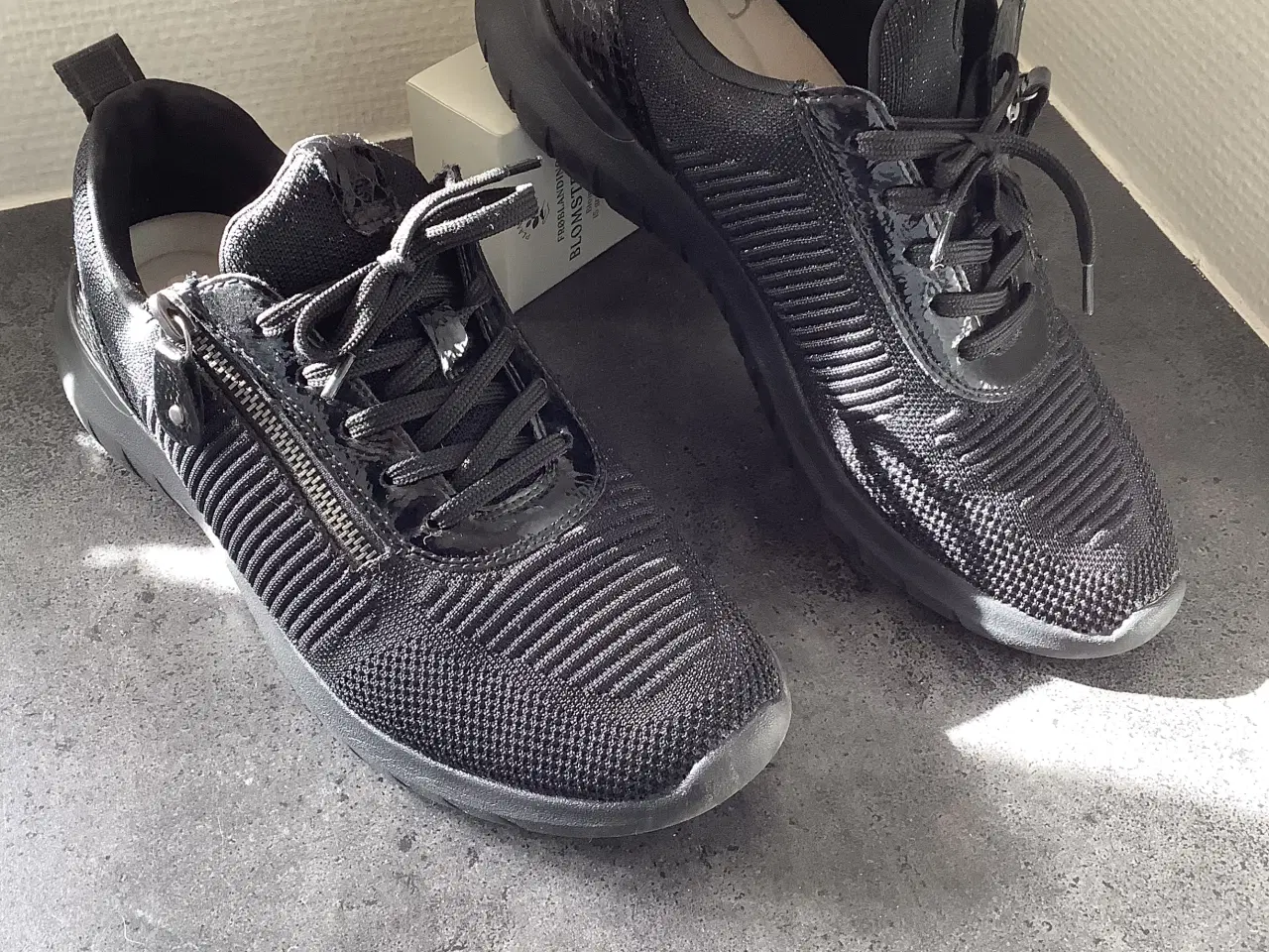 Billede 1 - Remonte Soft 40 i sort