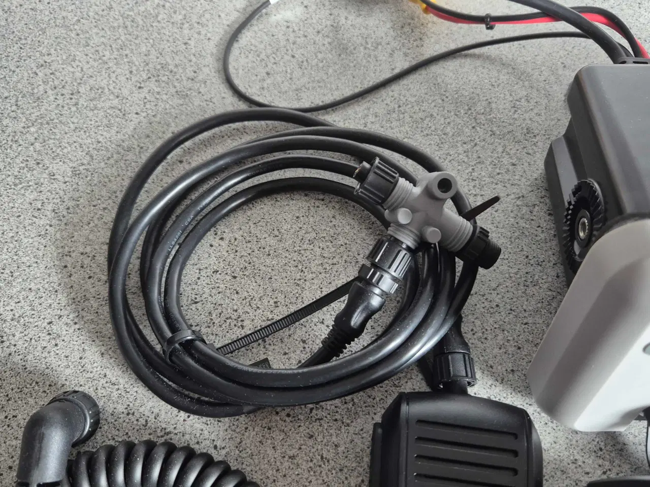 Billede 5 - Garmin VHF 215i Marineradio - Ikke AIS model