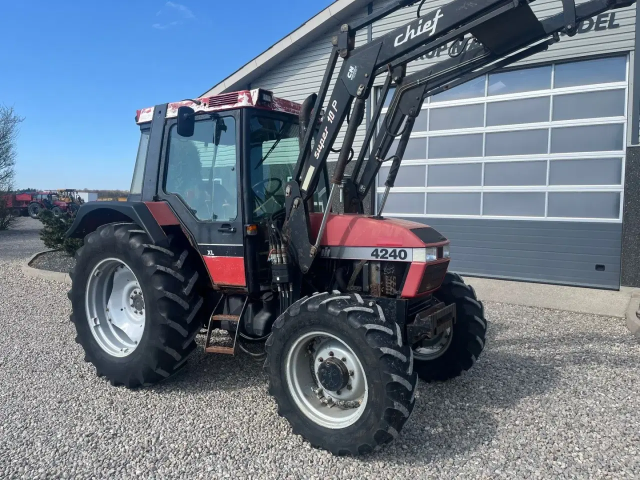 Billede 14 - Case IH 4240XL Med frontlæsser