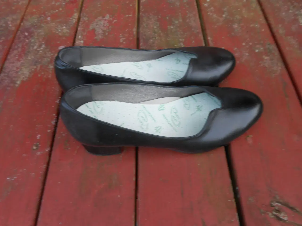 Billede 1 - Sorte Dame Pumps.