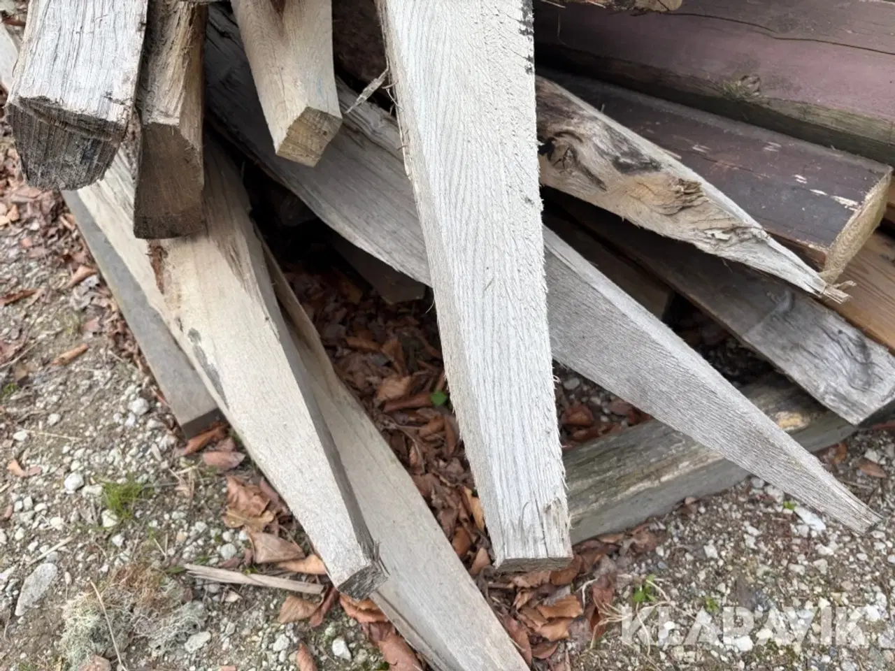 Billede 2 - Hegnspæle Egetræ kvarte - 40 styk