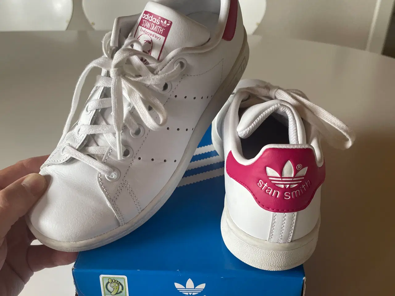Billede 1 - Adidas STAN SMITH J 36 moderne sneakers