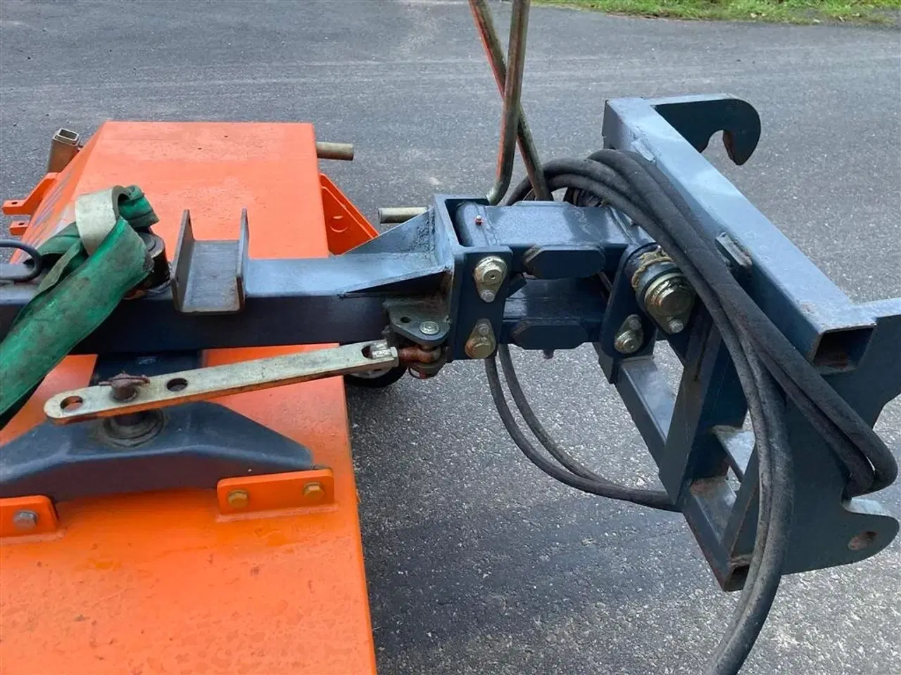 Billede 11 - Tuchel Plus 590 ophæng til minilæsser