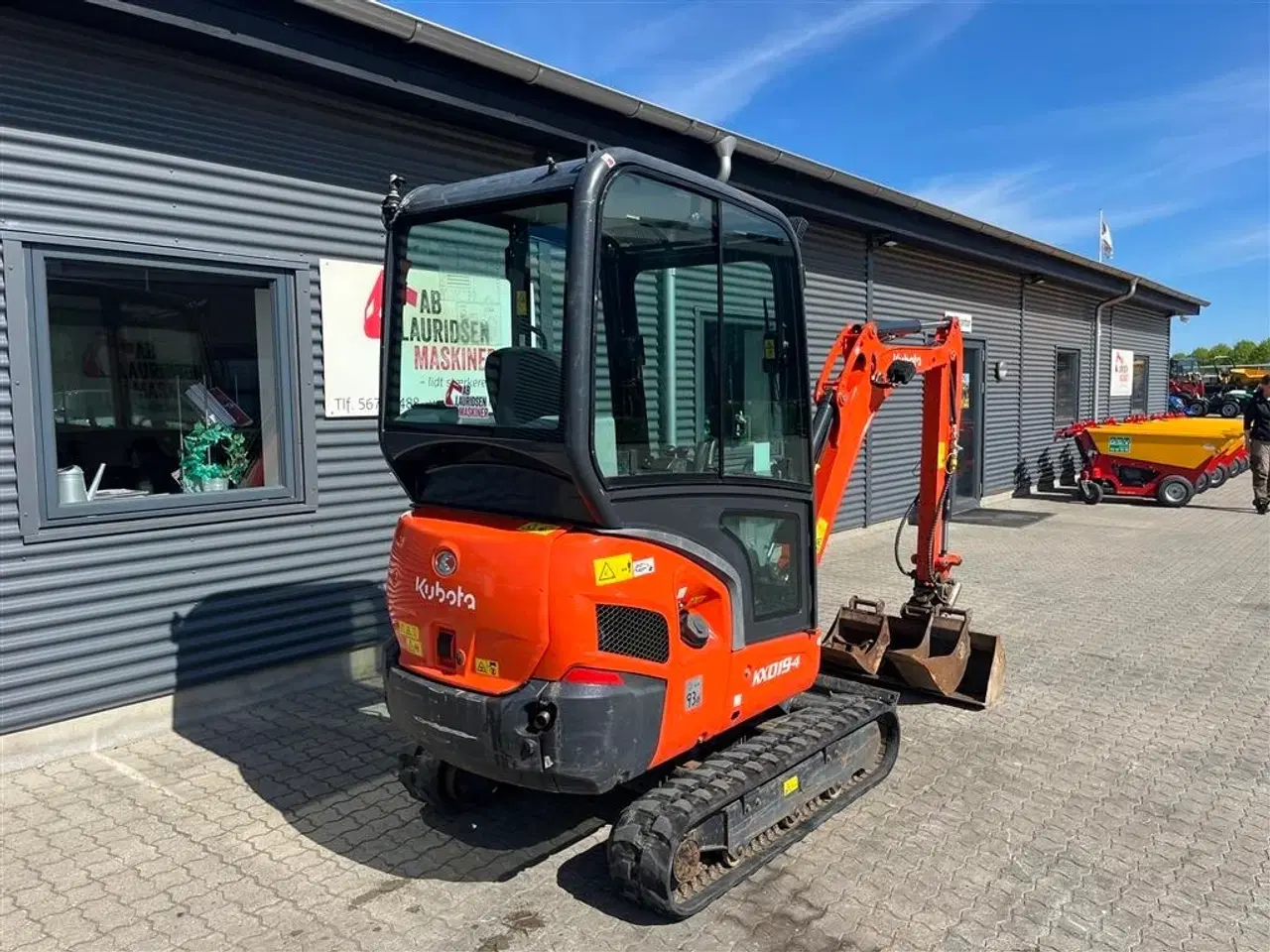 Billede 17 - Kubota KX019-4 Tiltfæste, Koblinger og haner og 3 skovle
