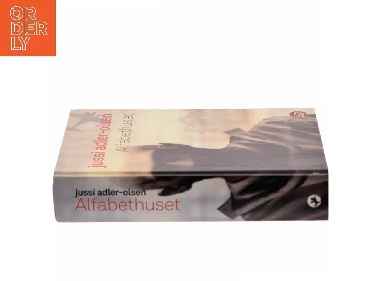 Billede 2 - Alfabethuset af Jussi Adler-Olsen (Bog)