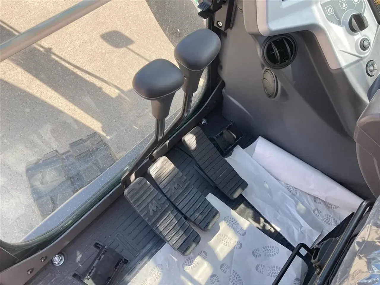 Billede 23 - Mecalac 6 MCR 6 tons kompact minigraver på gu.bånd