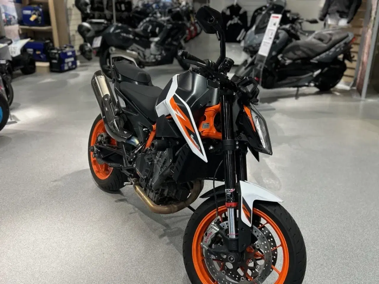 Billede 16 - KTM 890 Duke R