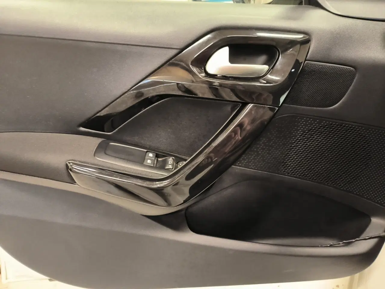 Billede 14 - Peugeot 208 1,6 BlueHDi 100 City Sky