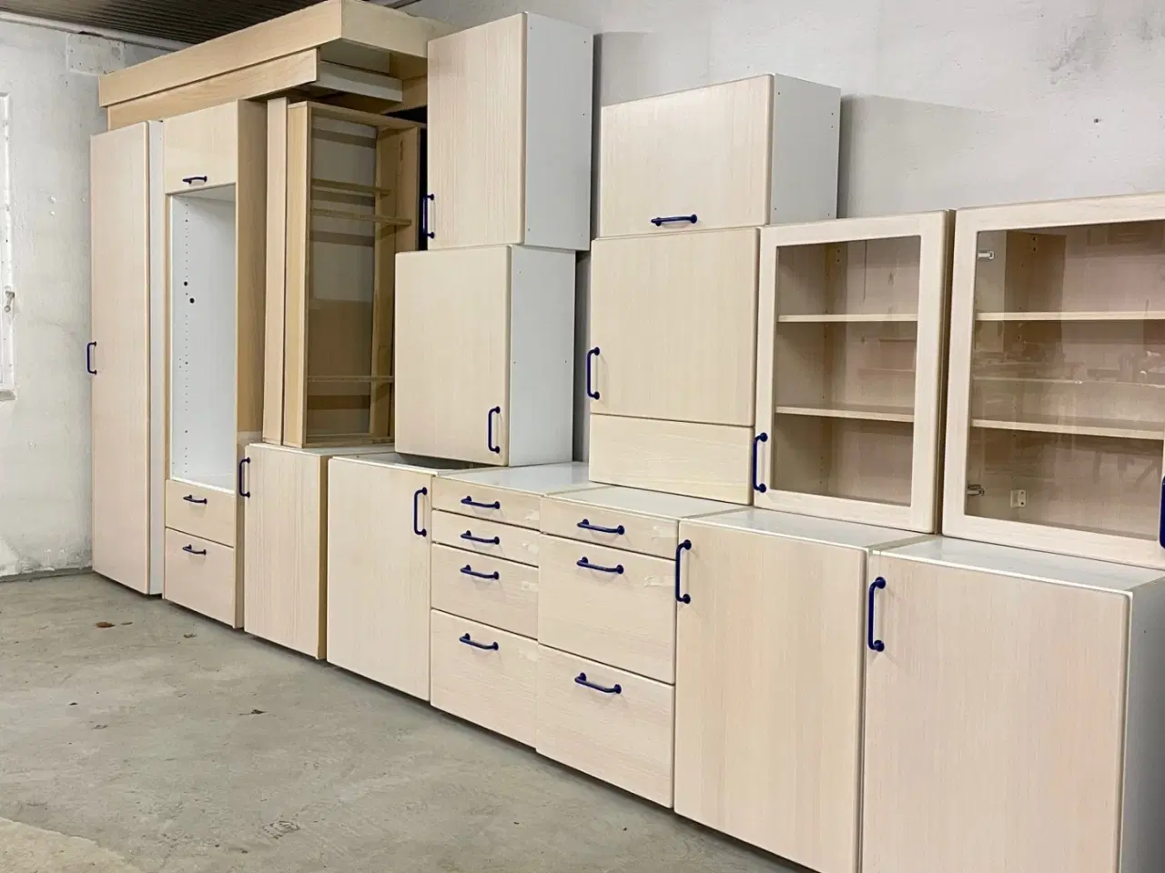 Billede 1 - Danica køkken med 14 reelle elementer