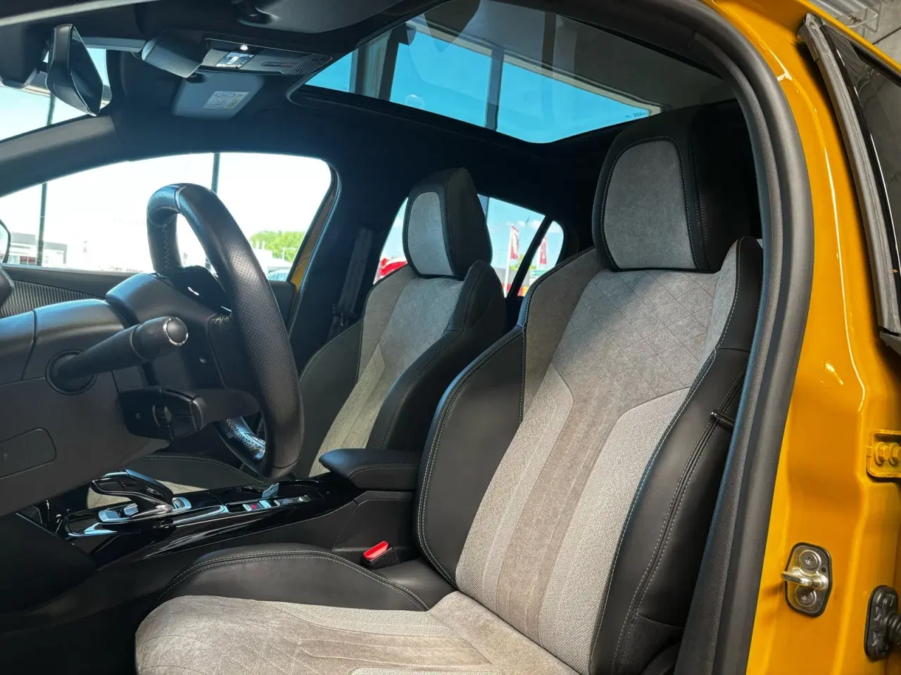 Billede 7 - Peugeot e-208 50 GT Sky