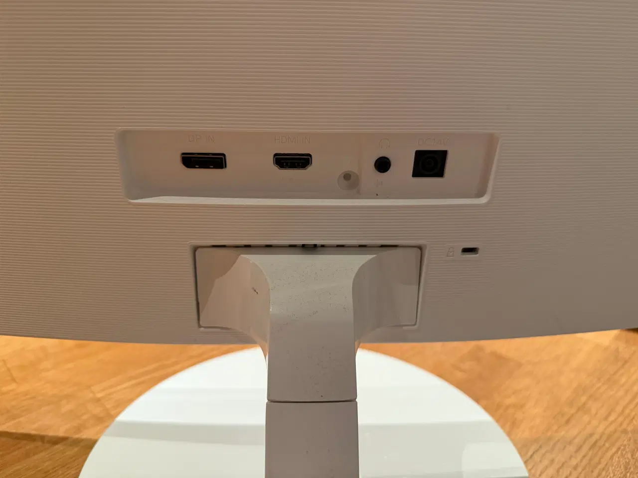 Billede 2 - PC skærm til HDMI