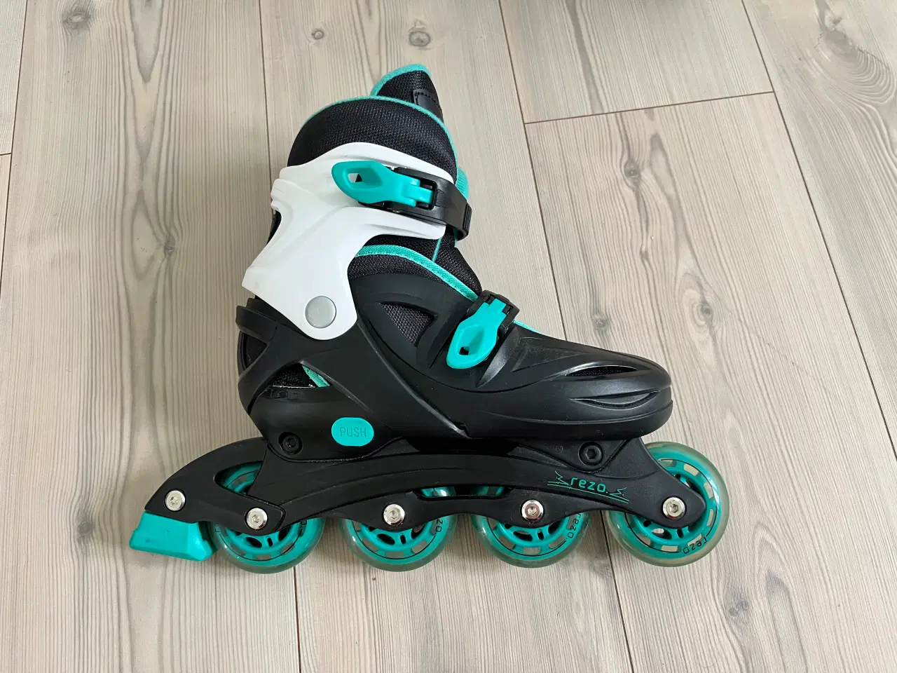 Billede 5 - Inliners, Rulleskøjter, Rezo, Justerbar, Str 36-40