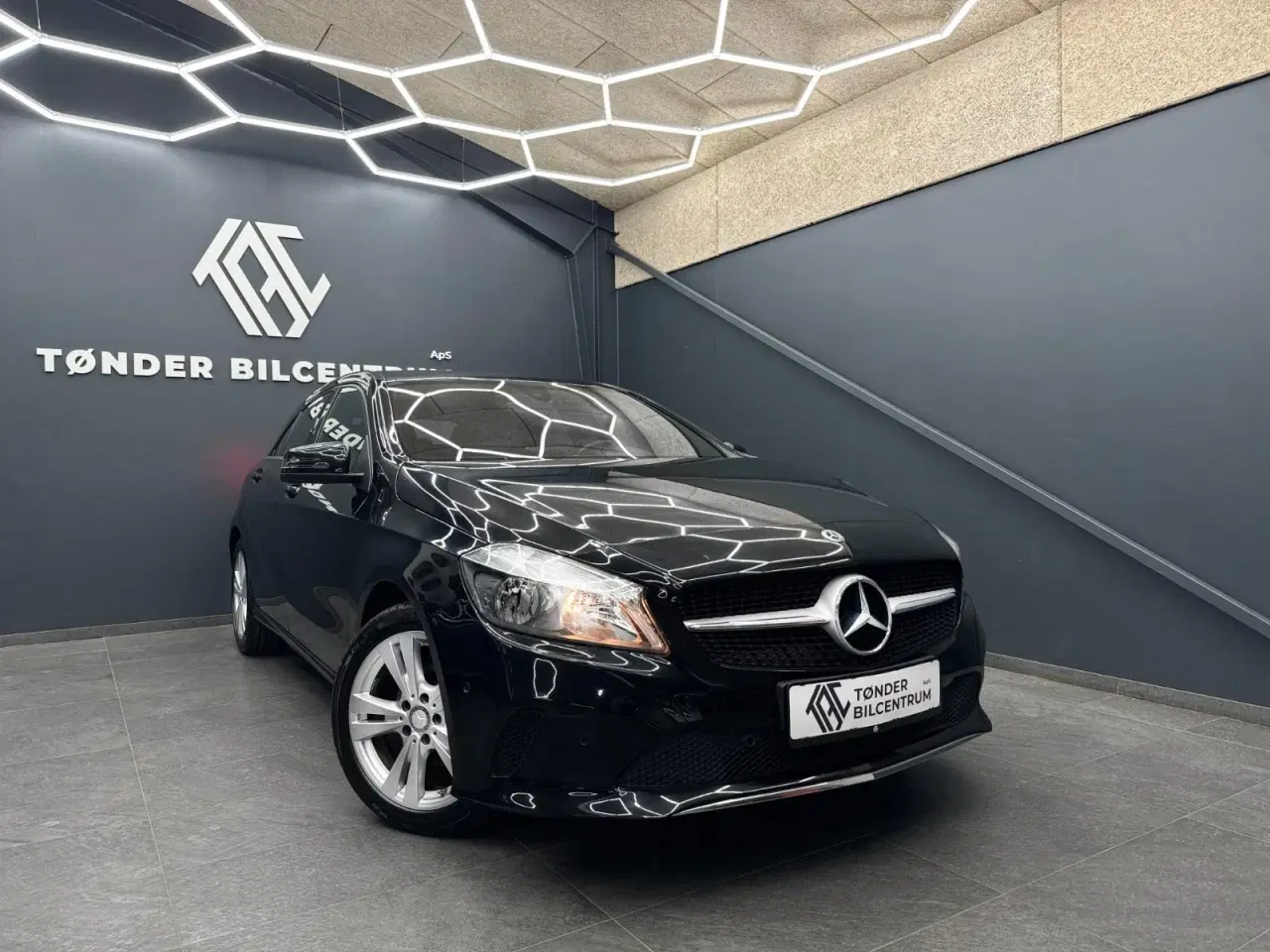 Billede 1 - Mercedes A180 d 1,5 Edition aut.