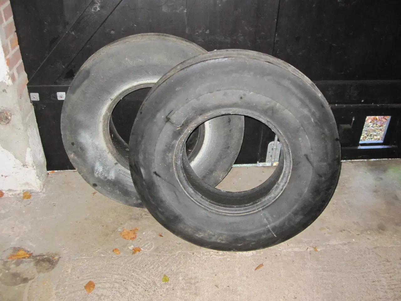 Billede 1 - 2 dæk 10,00 X 16"