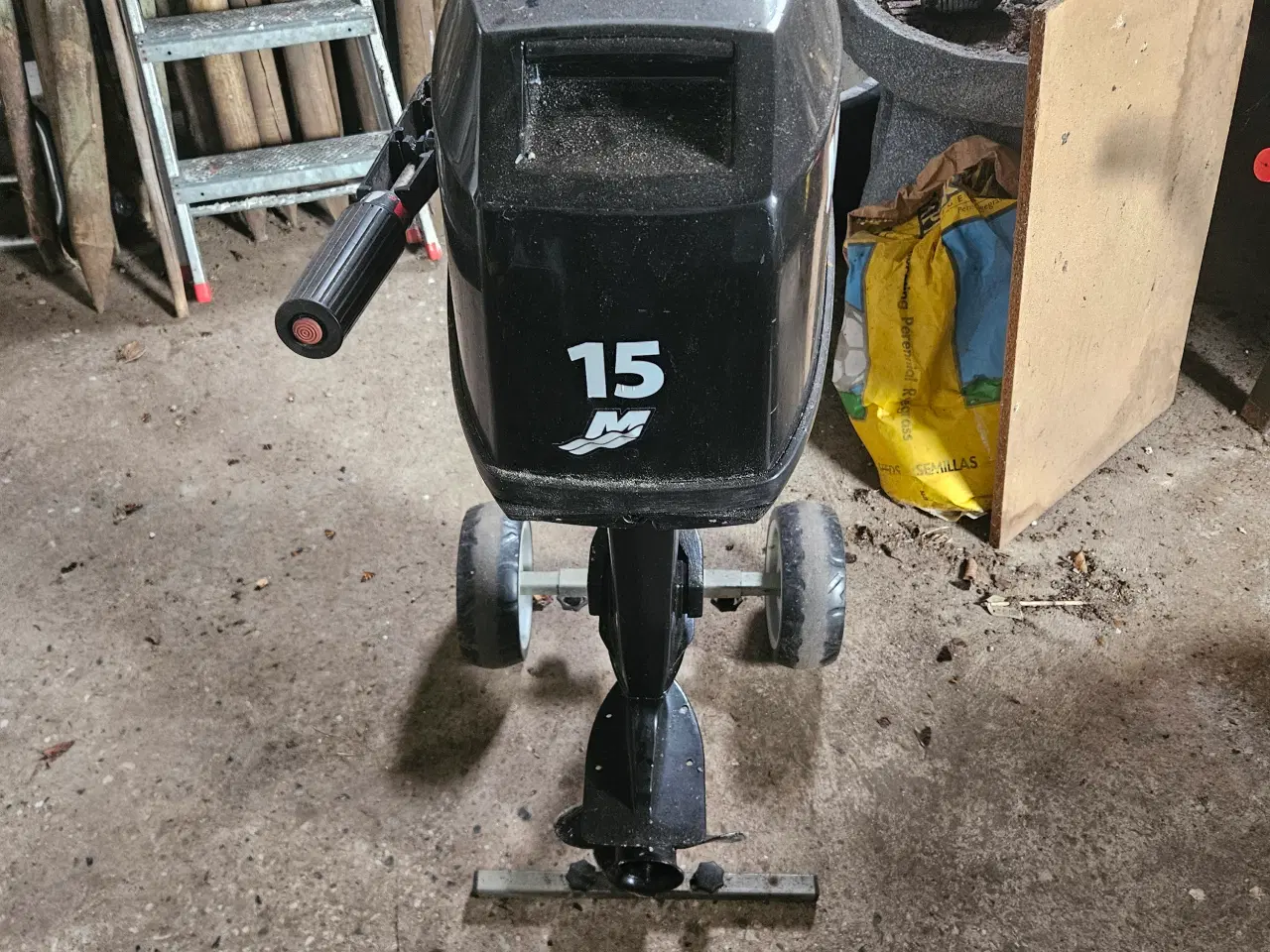 Billede 8 - 14 fod jolle med motor