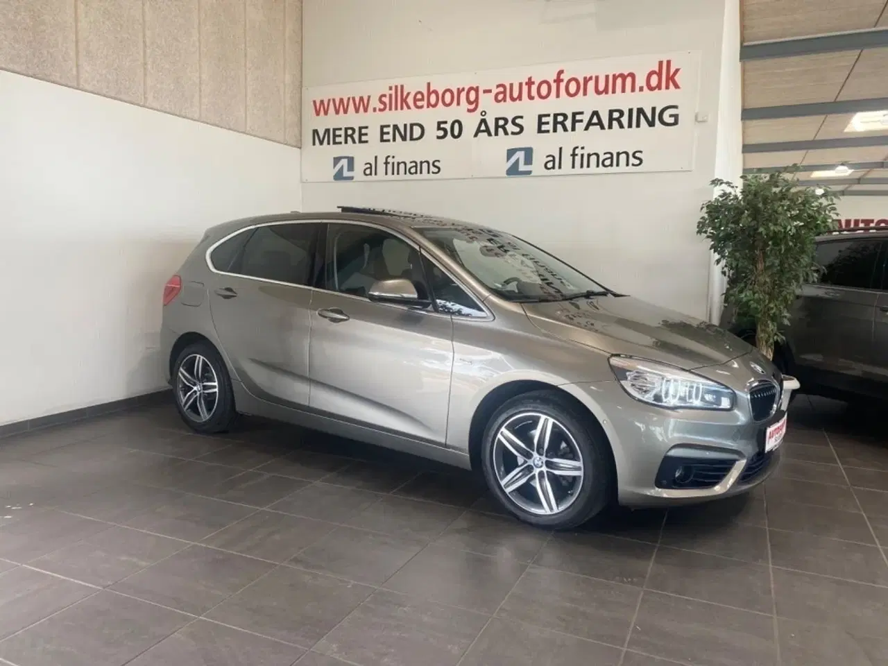 Billede 1 - BMW 218i 1,5 Active Tourer Sport Line aut.