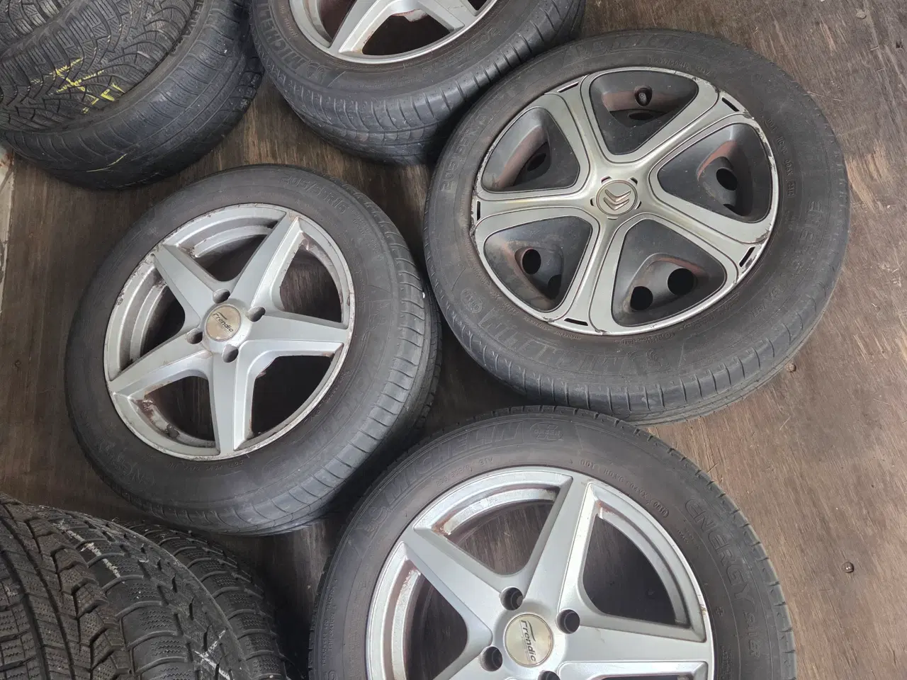 Billede 1 - citroen c4 2013 fælge.