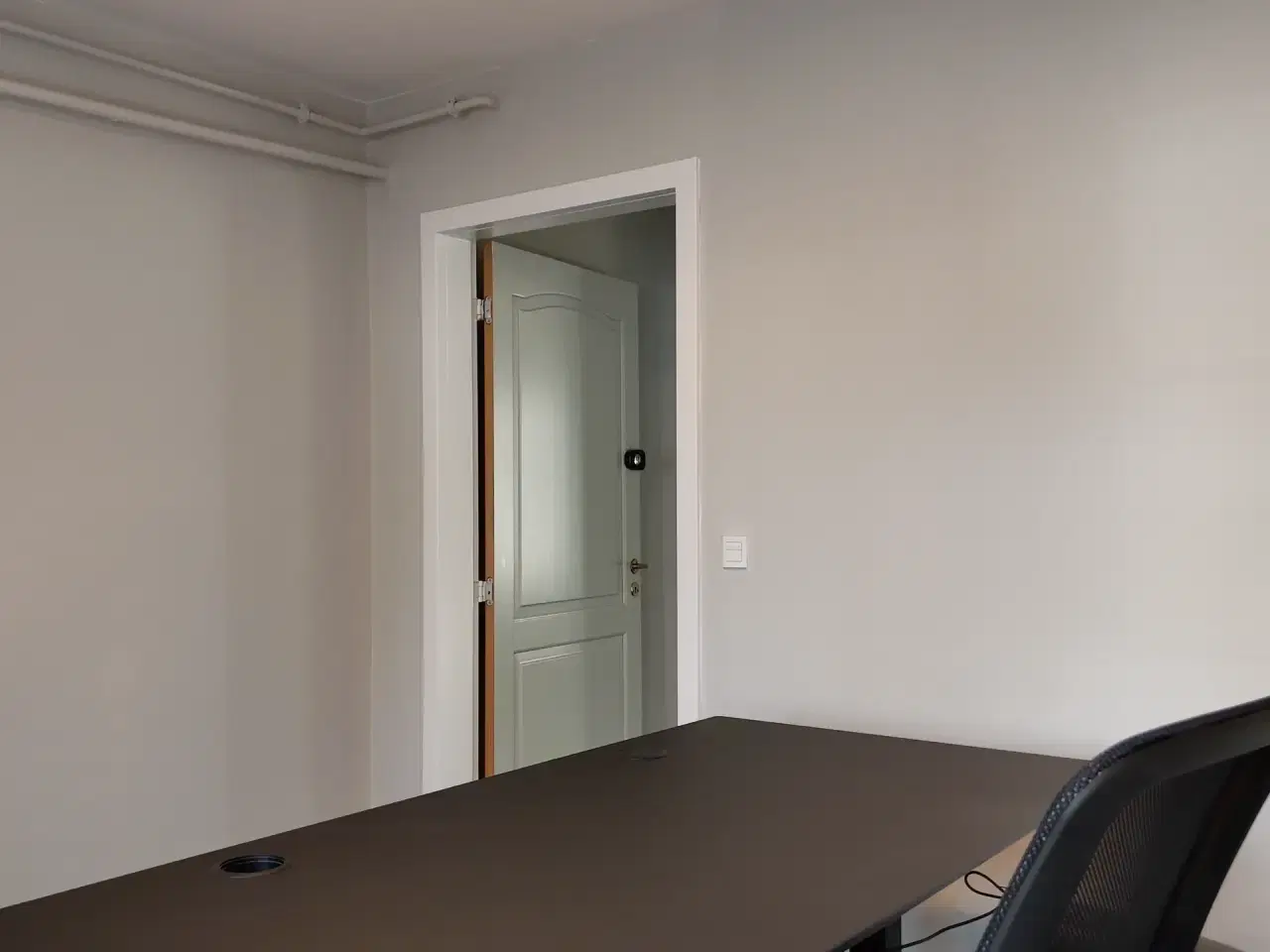 Billede 7 - Eksklusivt møbleret kontor i nyistandsatte. historiske lokaler