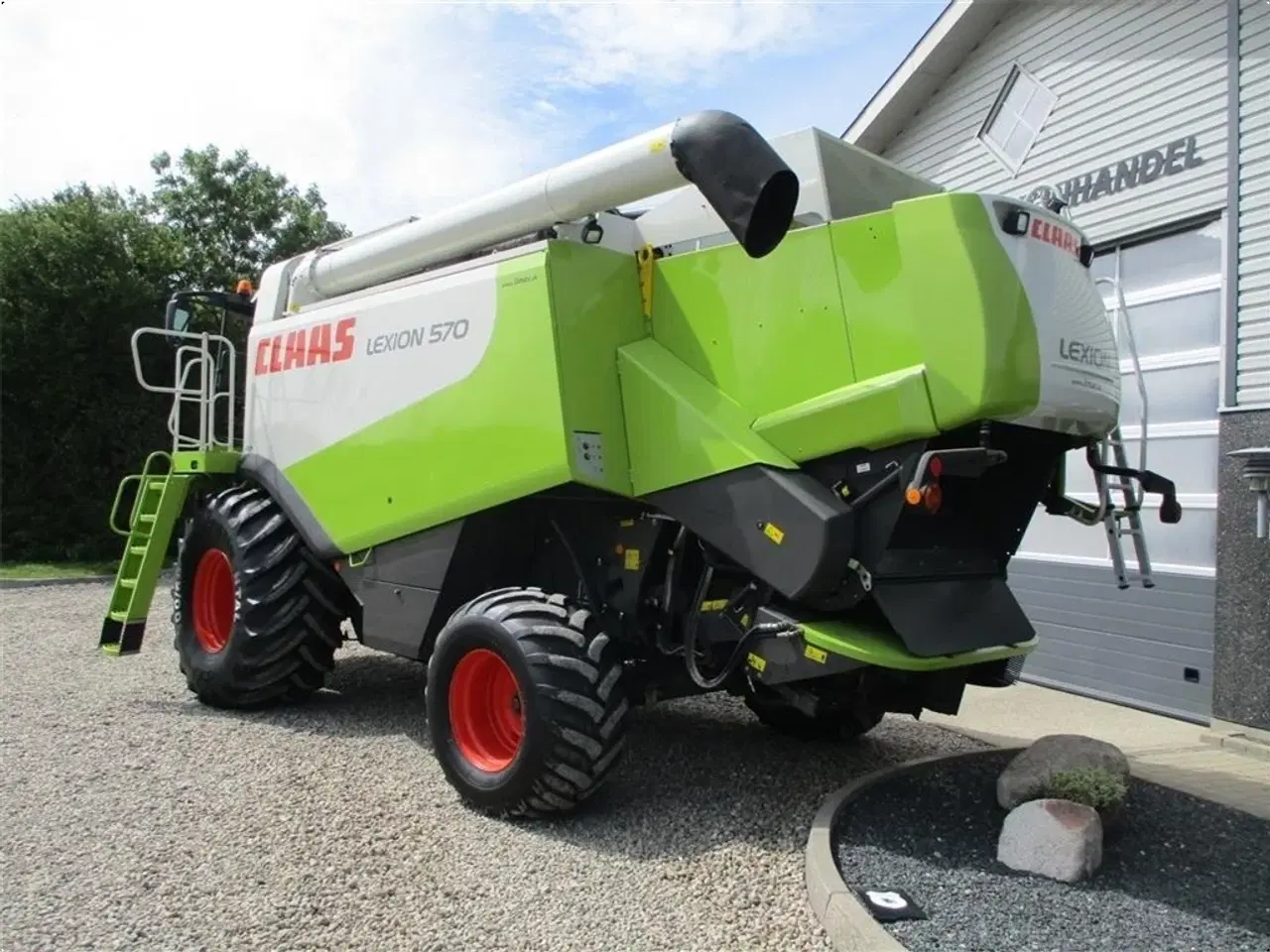 Billede 16 - CLAAS LEXION 570 Klargjort maskine med Vario V900 Skærbord