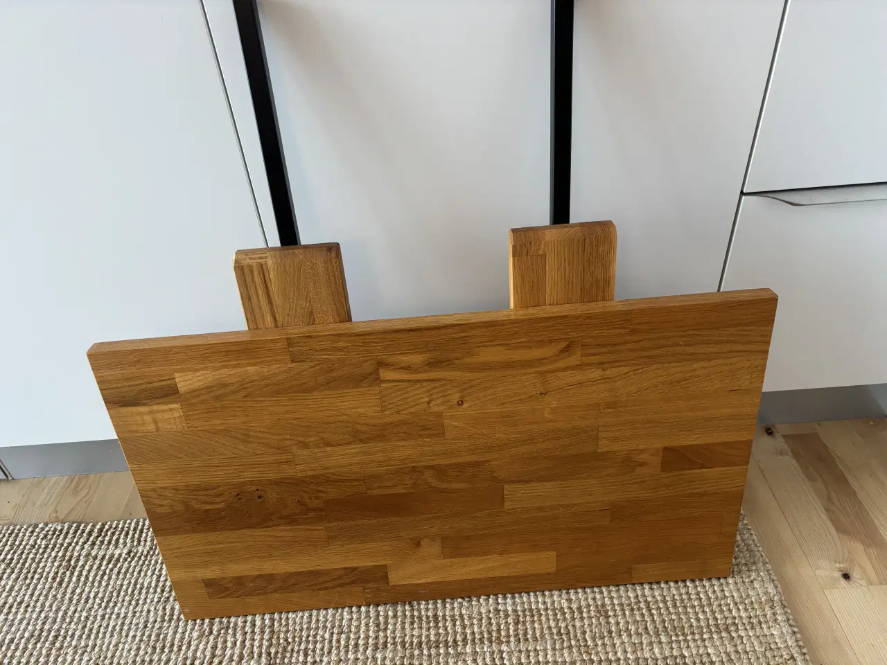 Billede 4 - Spisebord med tillægsplade