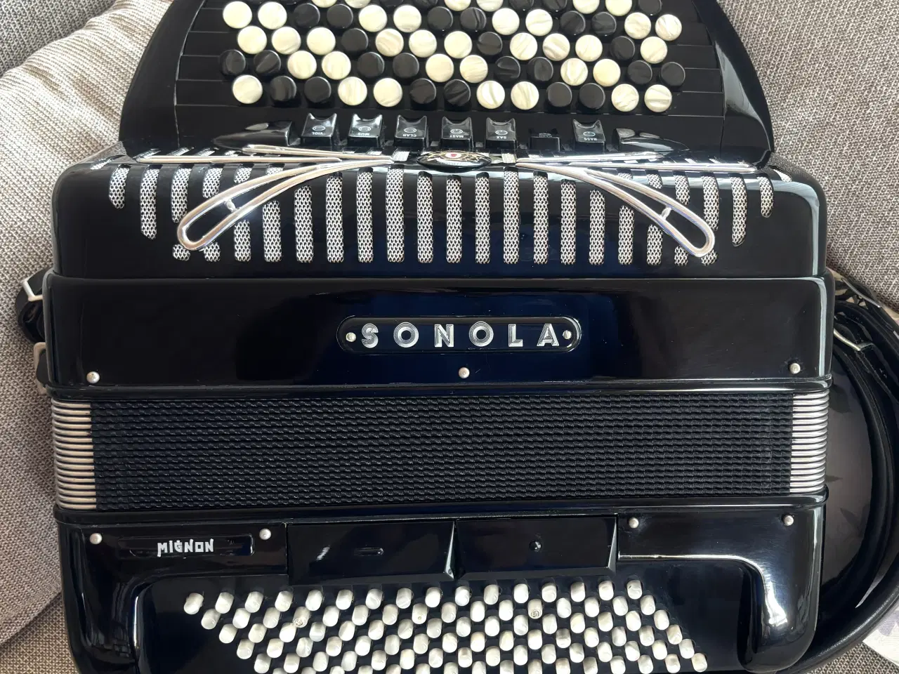 Billede 1 - Sonola Knapharmonika