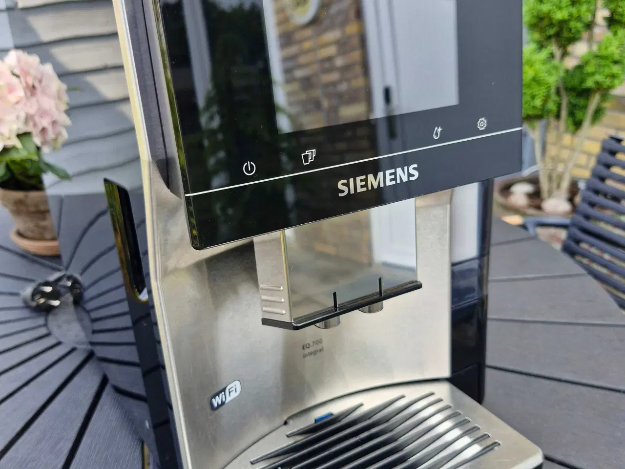 Billede 1 - Fuldautomatisk Siemens EQ700 Espressomaskine 