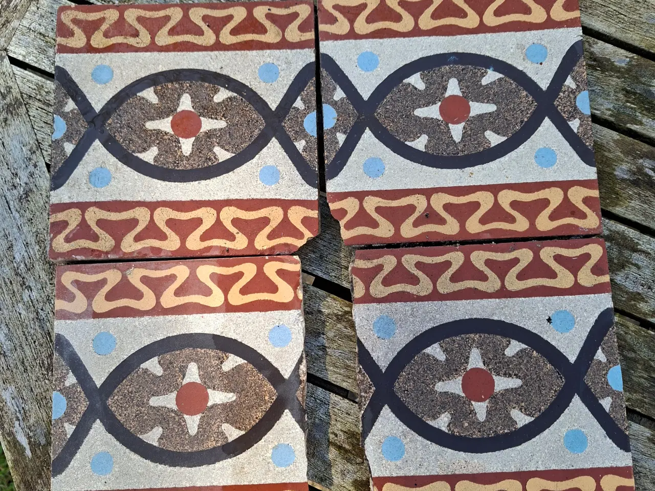 Billede 6 - Farvede klassiske Vintage klinker med mønster.