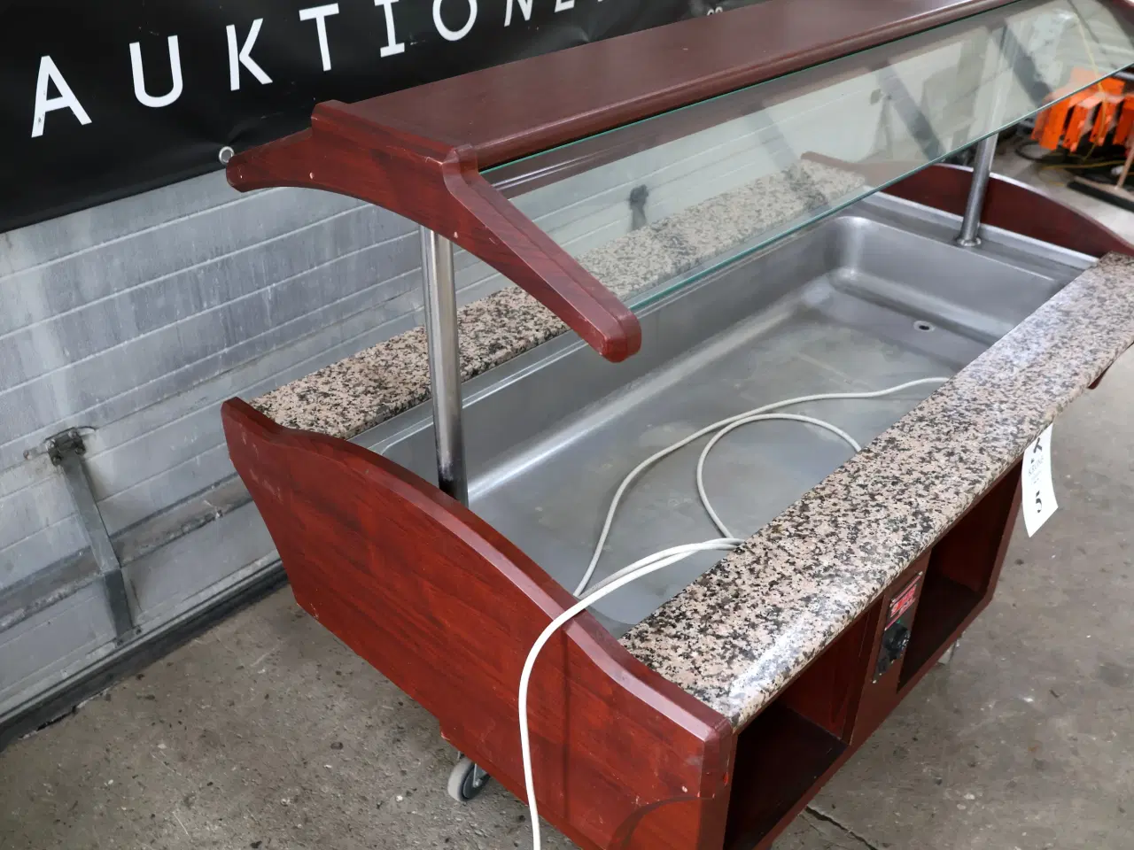 Billede 5 -  ITS varmebuffet model SB-Hot 155. m/lys og hjul. 