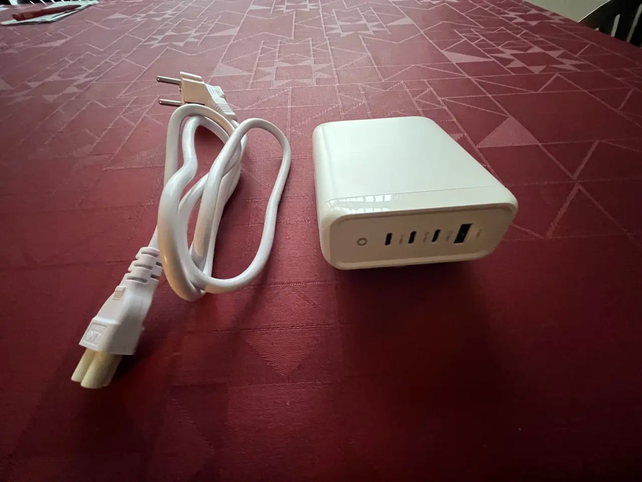 Billede 2 - GEAR USB ladestation