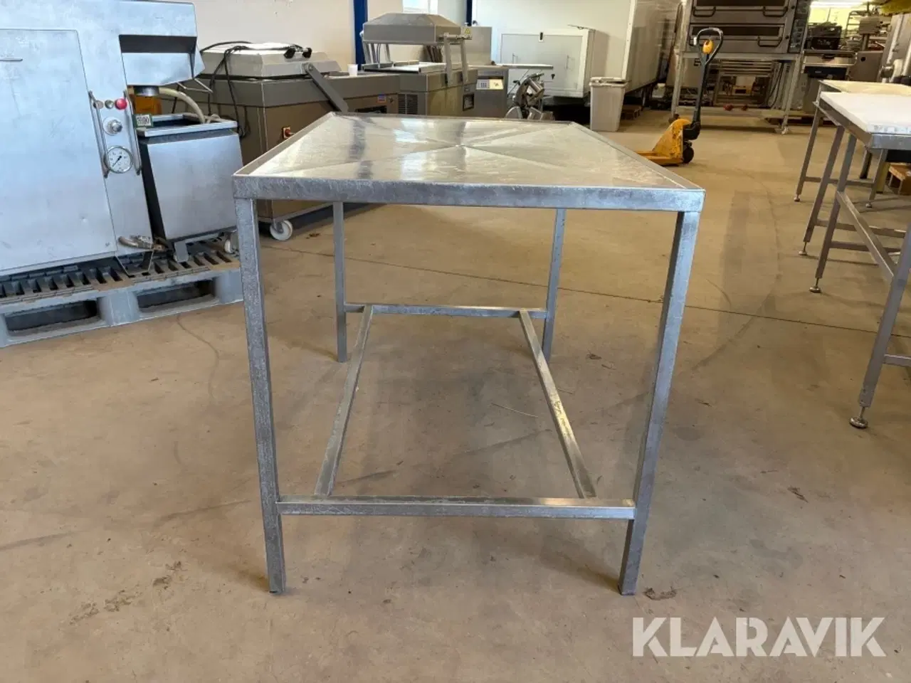 Billede 4 - Pølsestopperbord med afløb