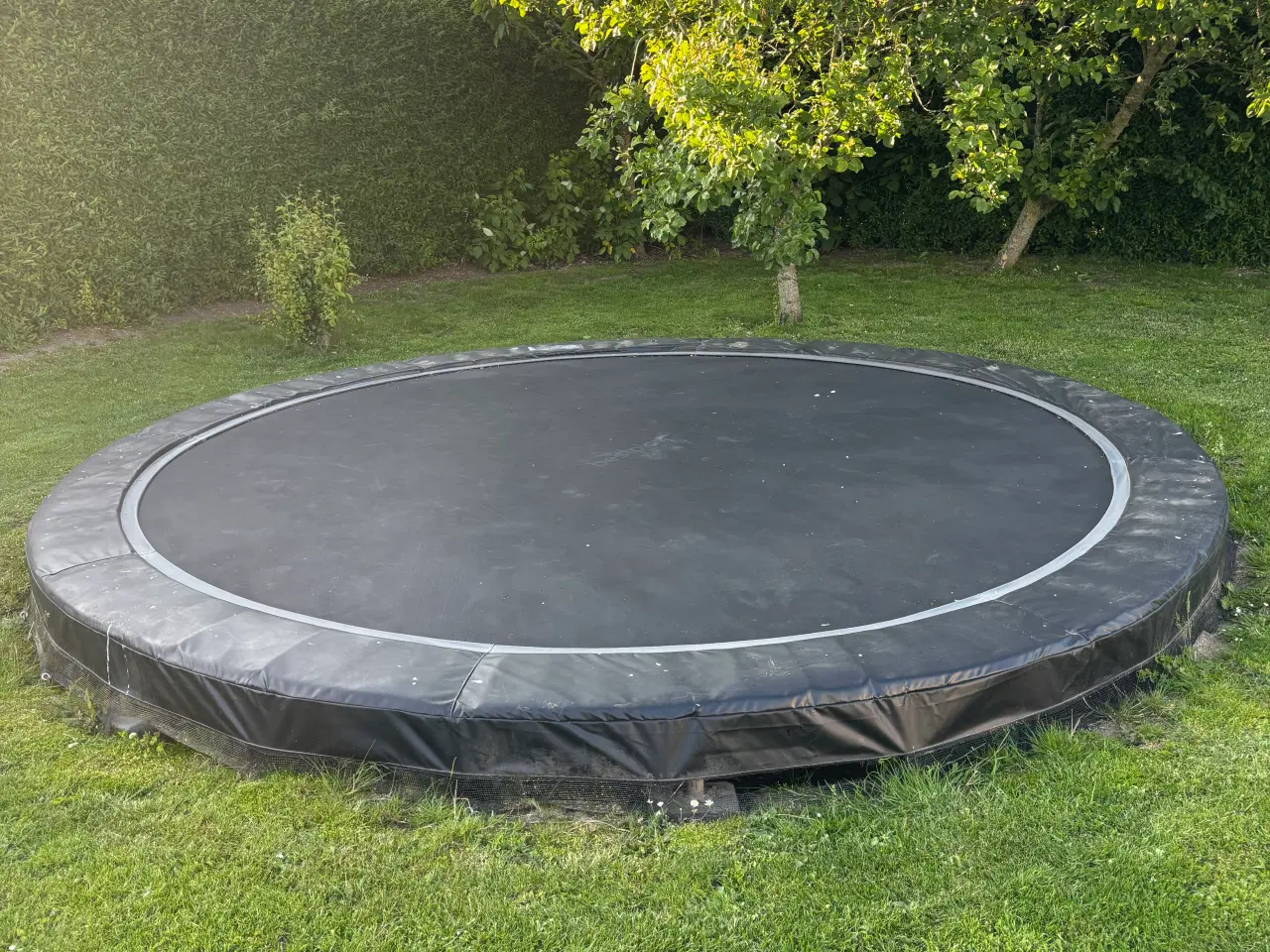 Billede 2 - Trampolin kan afhentes gratis