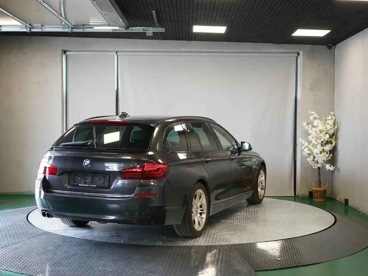 Billede 3 - BMW 530d 3,0 Touring aut.