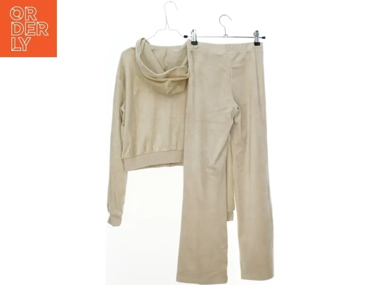 Billede 2 - Beige joggingsæt med hættetrøje fra H&M (str. 152)