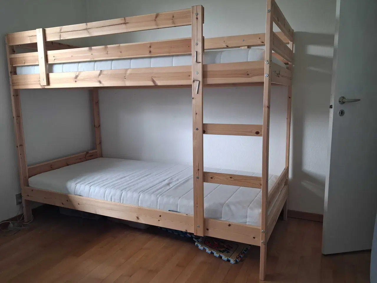 Billede 1 - Mydal køjeseng inklusiv madrasser