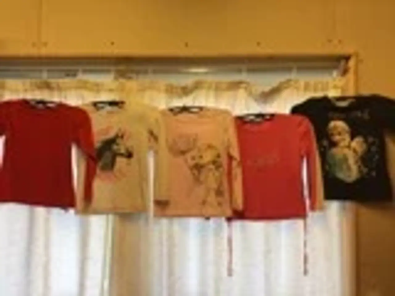 Billede 2 - Pigetøj str. 122