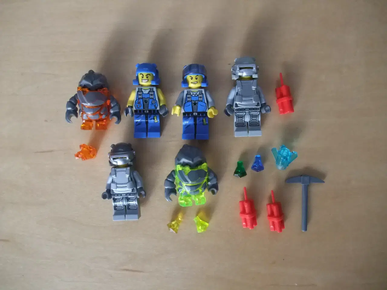 Billede 1 - Lego Power Miners Figurer