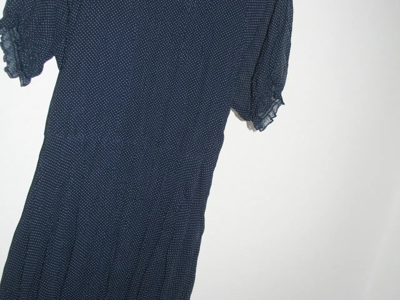 Billede 2 - Free Quent kjole Blå med prikker