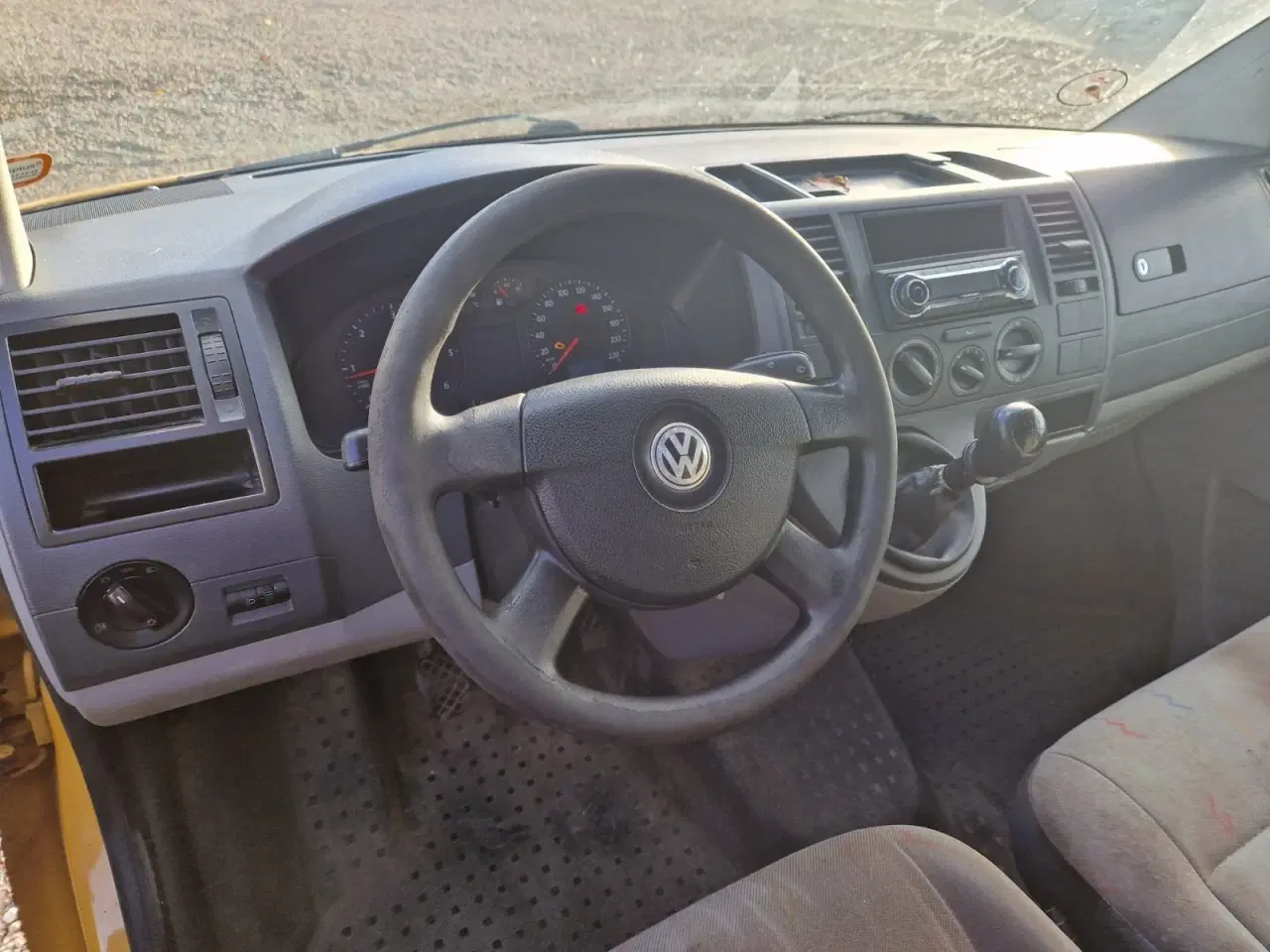 Billede 10 - VW Transporter 2,5 TDi 130 Kassevogn lang/høj